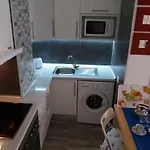 Moon בית נופש *